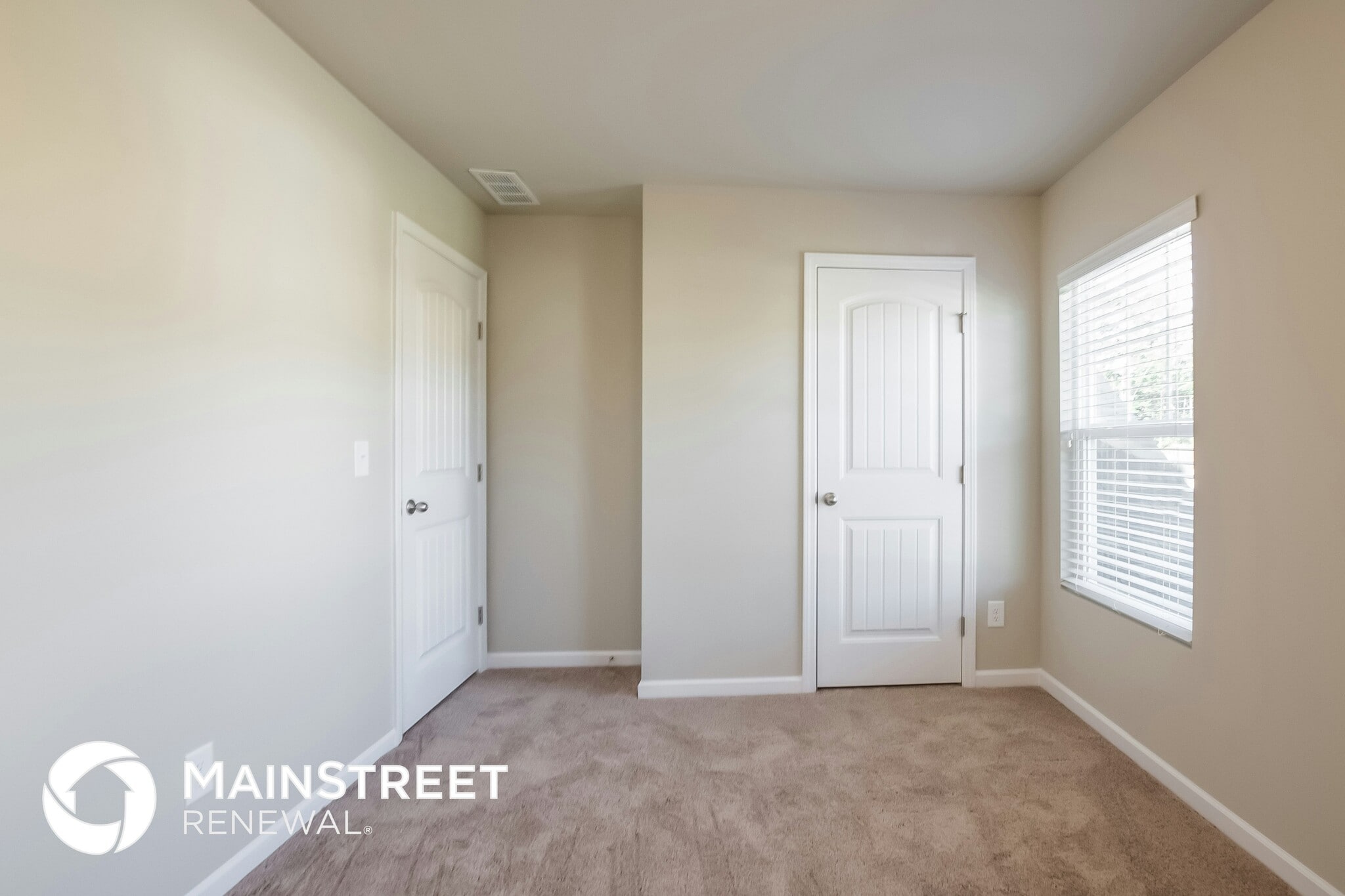 Building Photo - 213 West Bridge Park