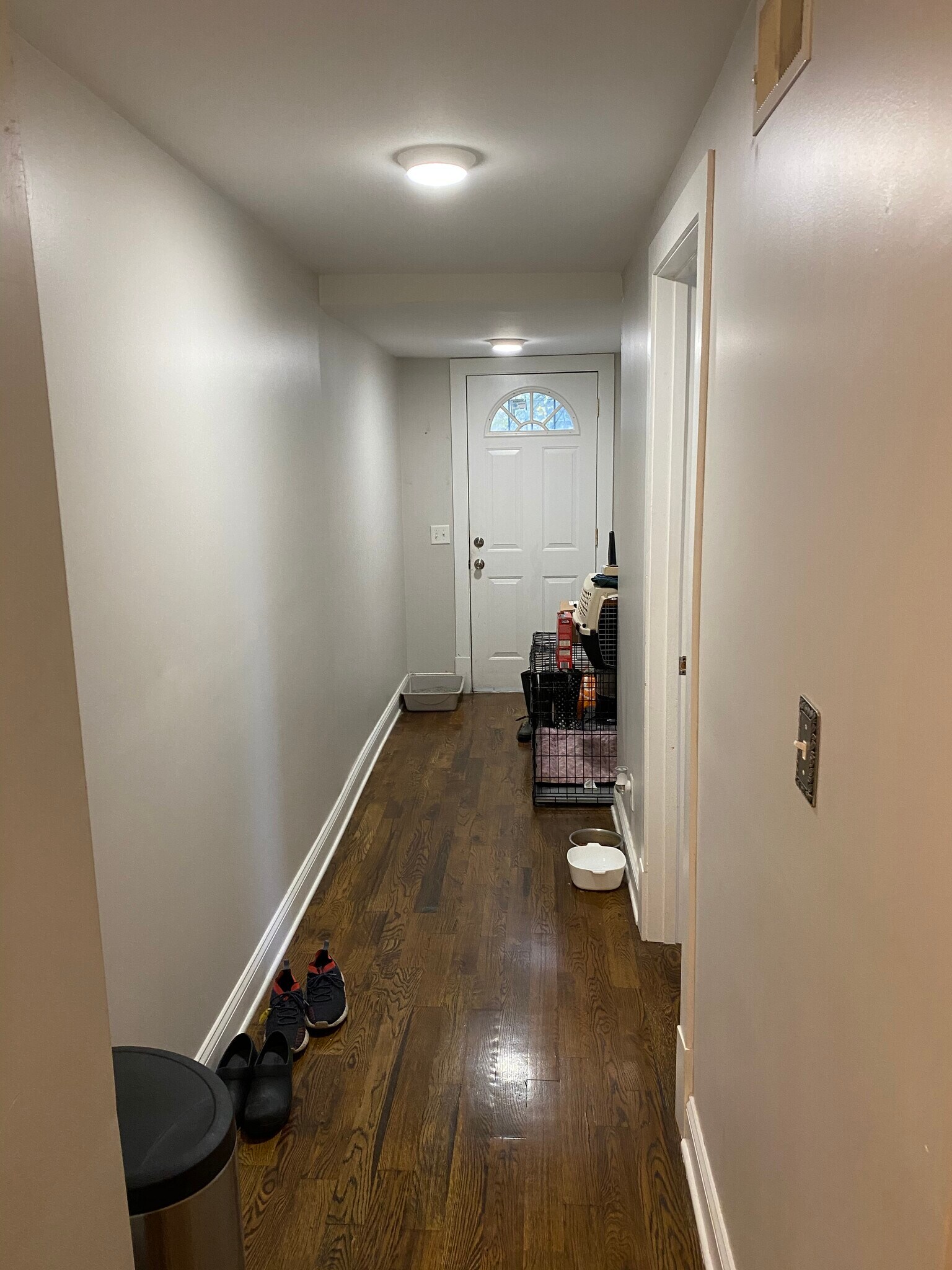 Building Photo - 112 Chicago Ave