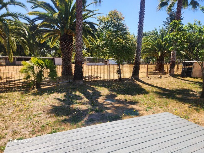 Building Photo - Must See, Incredible 3 bedroom, 2 bathroom...