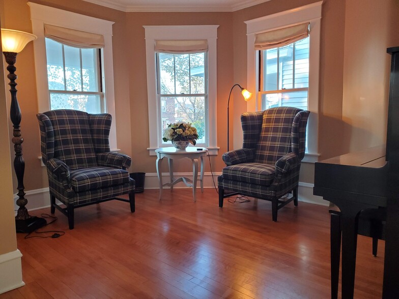 Post 2019 Renovation Piano Room - 82 Hungerford Terrace