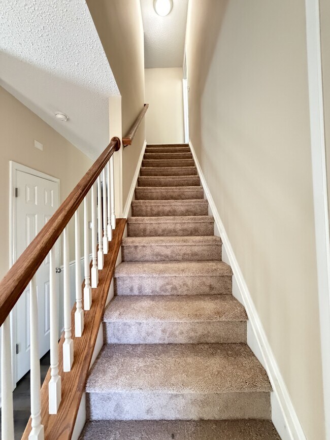 Building Photo - 5938 Brookstone Dr NW