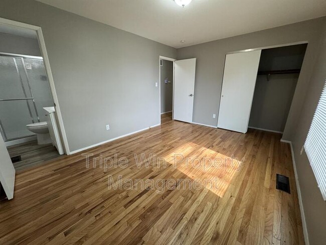 Building Photo - 11282 Ashcroft Ln