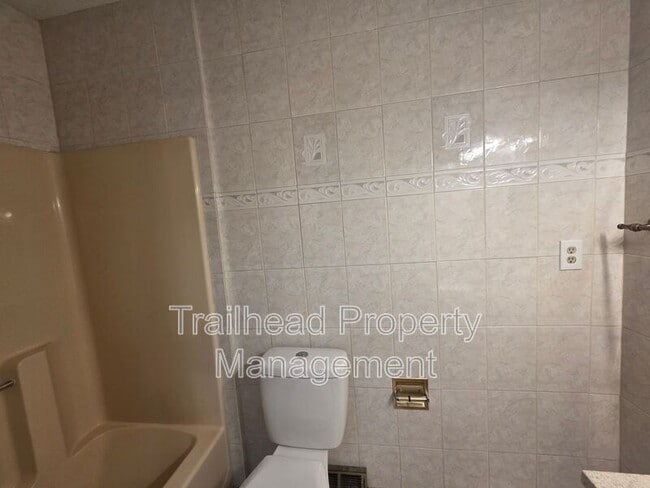 Building Photo - 8014 NW 79th Terrace