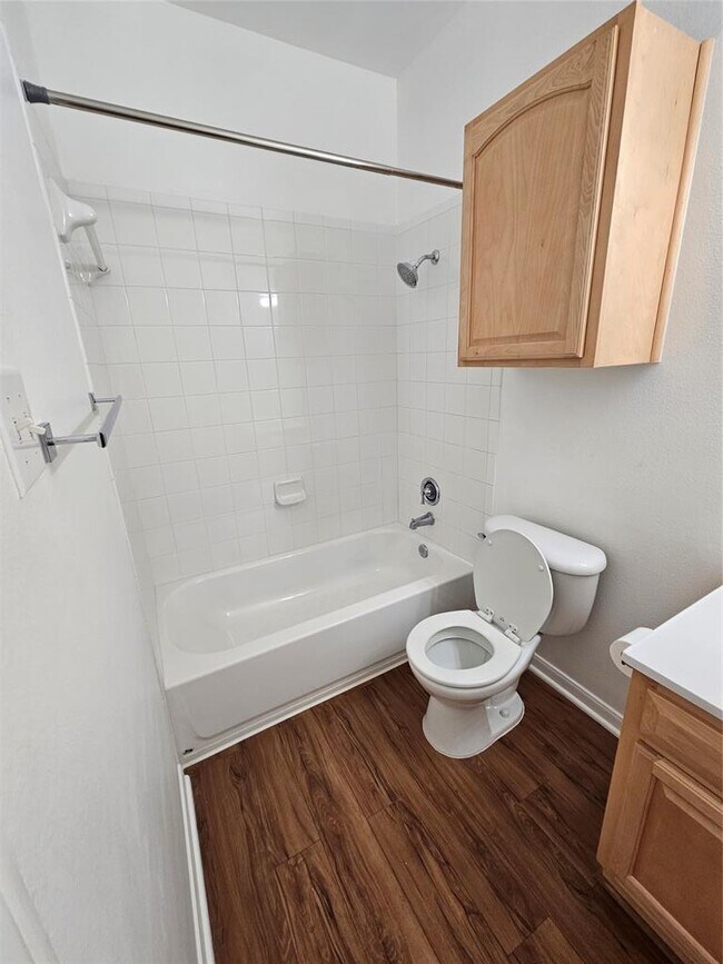 Building Photo - 12166 Metric Blvd