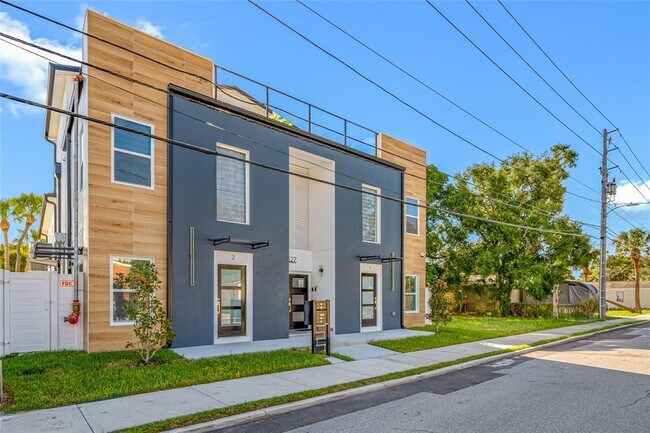 Building Photo - 527 N Garden Ave