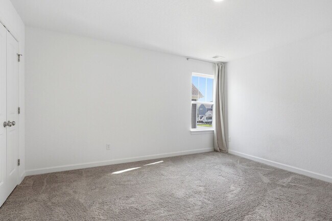 Building Photo - 208 Ryker Rd E
