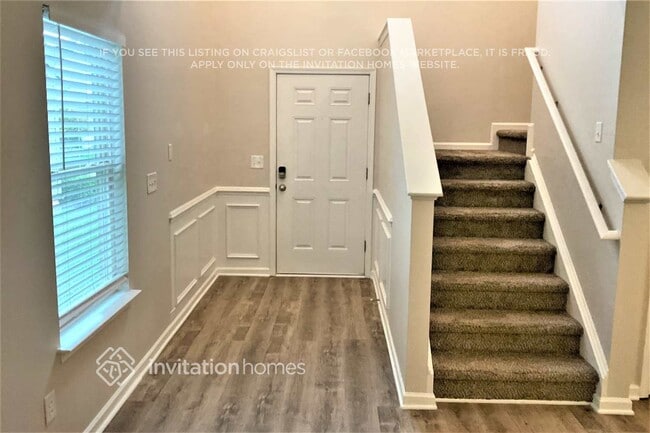 Building Photo - 847 Rook Rd