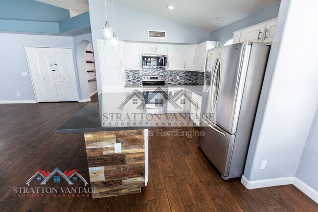 Building Photo - 19025 N 36th Way