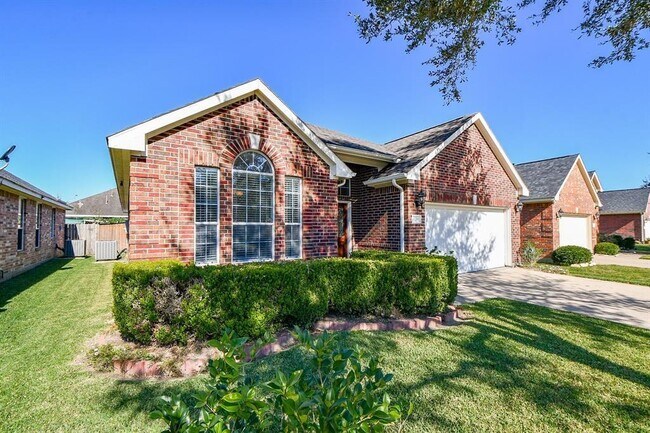 Building Photo - 6738 Chester Oak Dr