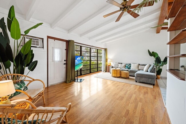 Building Photo - 2512 Sugar Loaf Ln