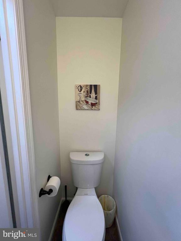 Building Photo - 6247 Spring Knoll Dr