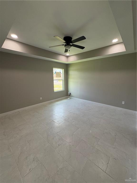 Building Photo - 206 S Ridge Ave