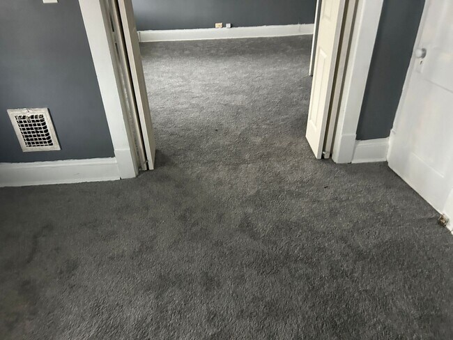 Building Photo - 12523 Forest Ave