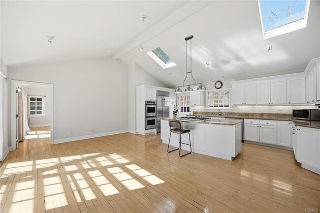 Building Photo - 3513 May St