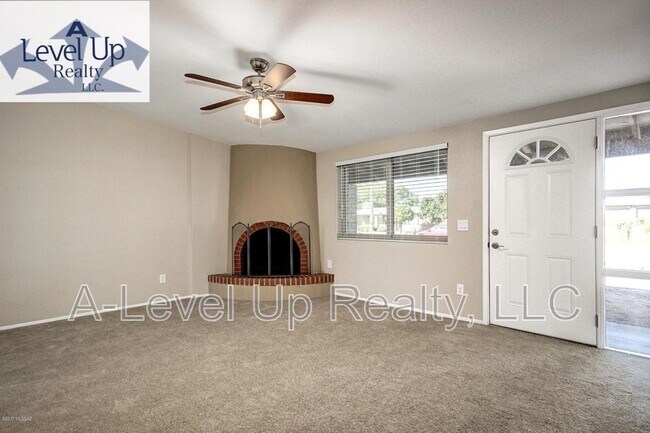 Building Photo - 7532 N Rasmussen Ave
