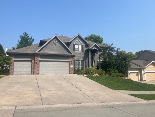 Primary Photo - Home in Omaha for Rent!