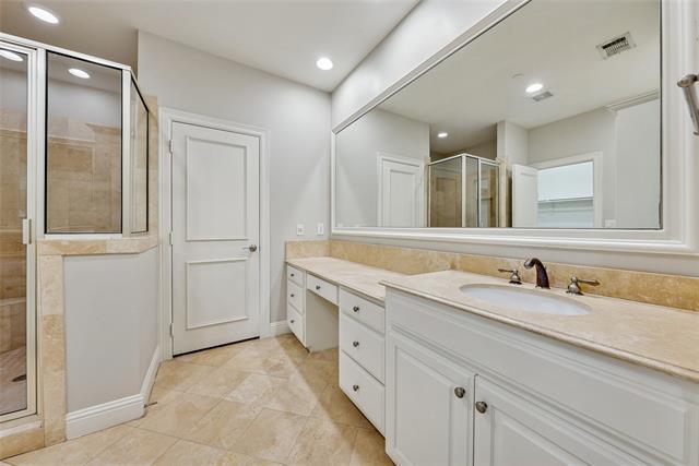 Building Photo - 4502 Holland Ave