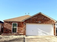 Building Photo - 6003 Fox Run Way