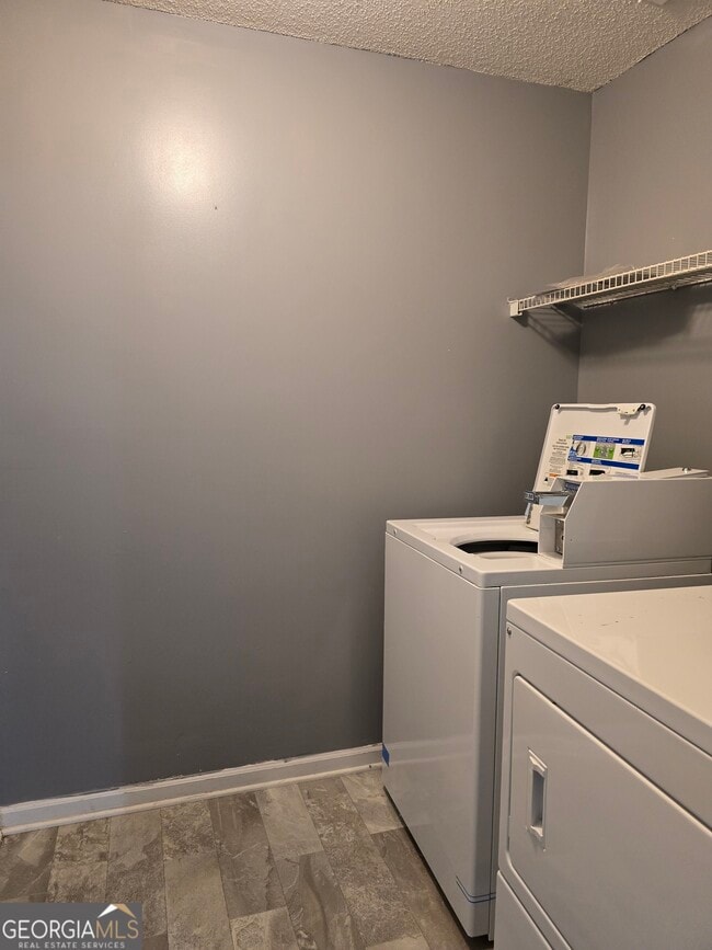 Building Photo - 5195 Miller Woods Trail