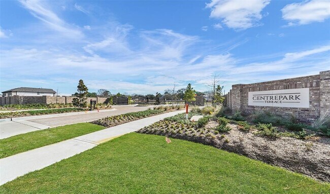 Building Photo - 4007 Centre Valley Ln