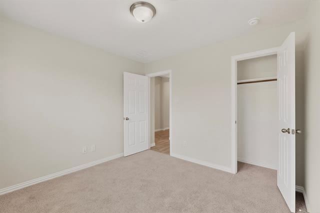 Building Photo - 4009 Mockingbird Ln