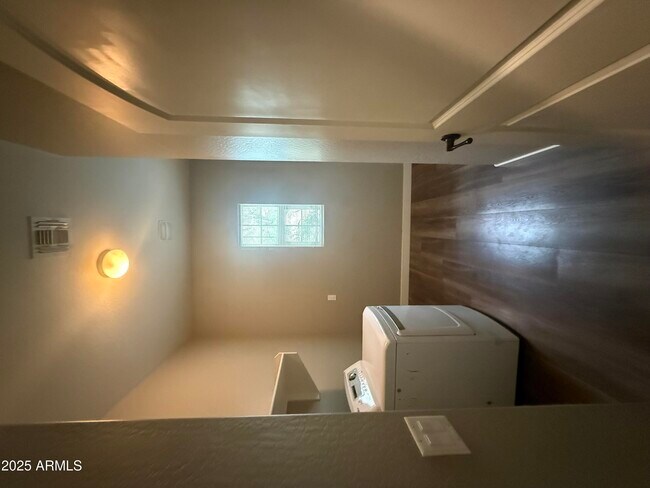 Building Photo - 3123 W Melody Dr