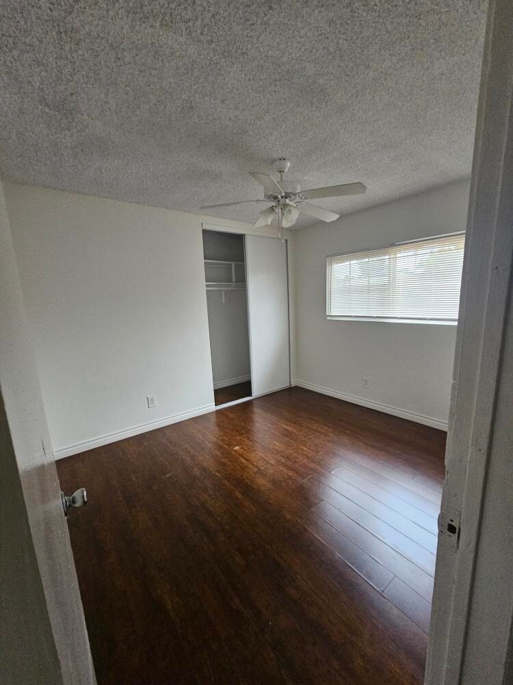 Building Photo - 9029 Orion Ave