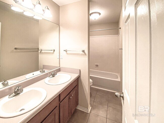 Building Photo - 27450 Hobby Horse Ln