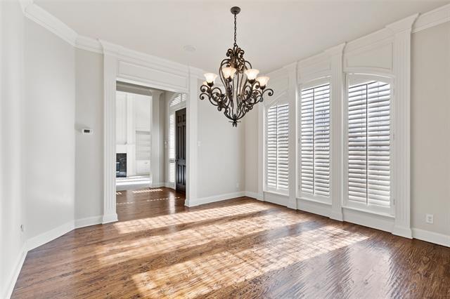 Building Photo - 5276 Longvue Dr