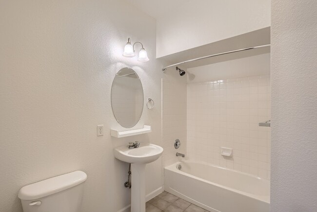 Building Photo - 1506 Wild Cat Mountain Rd