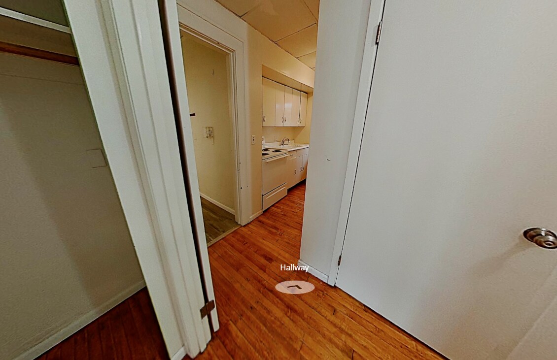 Building Photo - 507 N Linn St