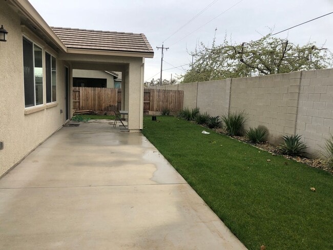 Building Photo - Brand New Beautiful Home in Merced.