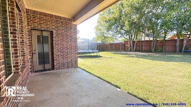 Building Photo - YOUR 3-BED, 2-BATH DREAM HOME AWAITS IN GRAND PRAIRIE
