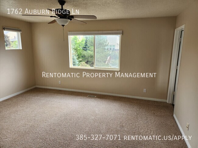 Building Photo - 1762 Auburn Ridge Ln