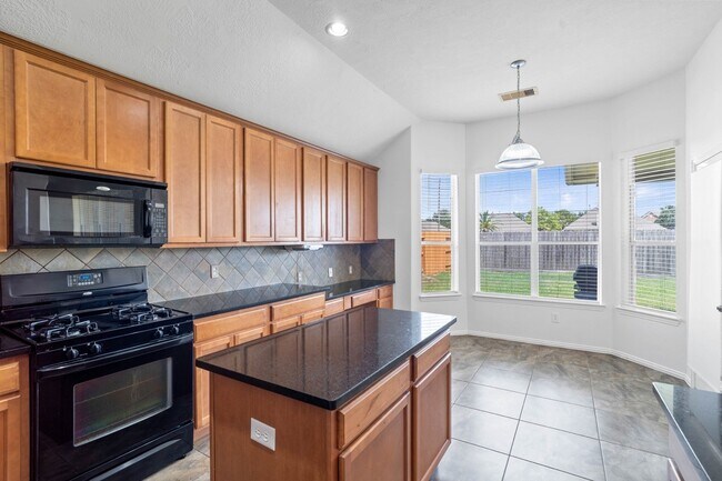 Building Photo - 24830 Mason Trail Dr