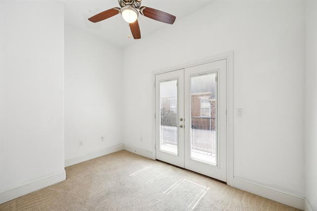 Building Photo - 3200 Ross Ave