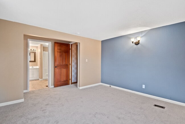 Building Photo - 4497 HSD LLC