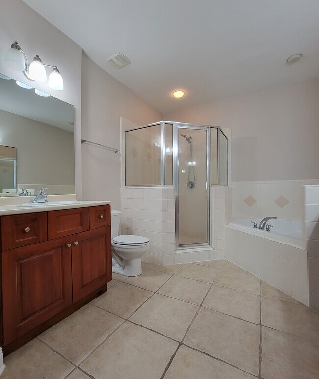 Building Photo - 1575 Paul Russell Rd