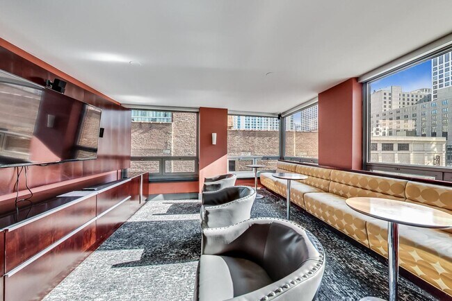 Building Photo - 440 N Wabash Ave