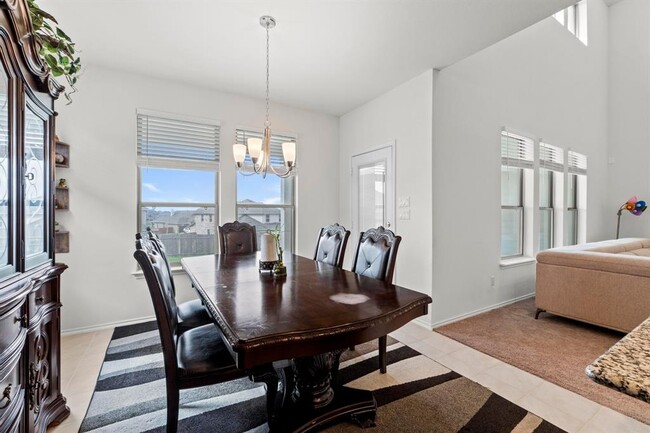 Building Photo - 4729 San Rufo Dr