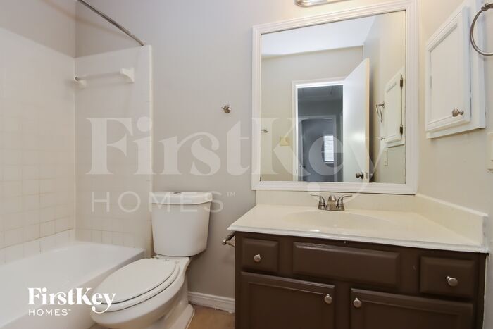 Building Photo - 3919 Algernon Dr