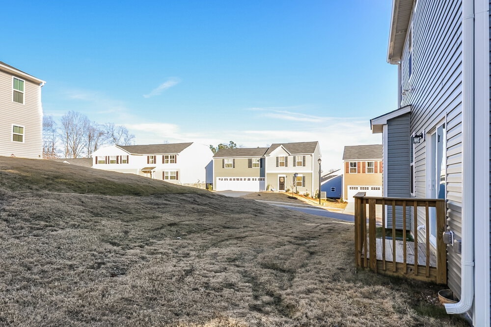 Building Photo - 14 W Lumber Ct