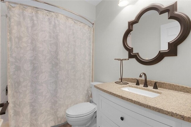 Building Photo - Rolland Court