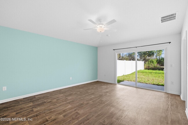 Building Photo - 67 Rose Dr