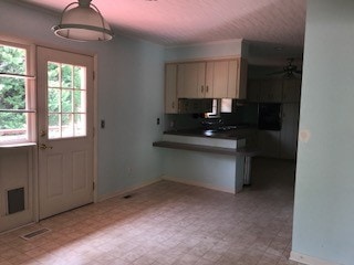 Building Photo - 1412 Westwood Ln
