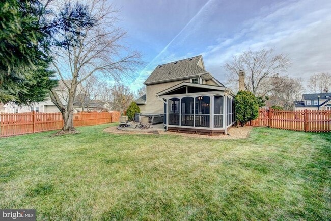 Building Photo - 13432 Muirkirk Ln