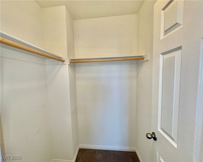 Building Photo - 365 Badinerie St