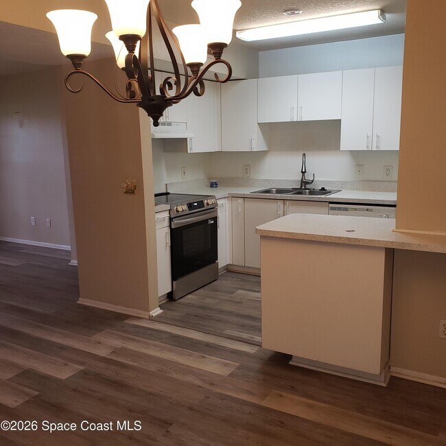 Building Photo - 1831 Long Iron Dr