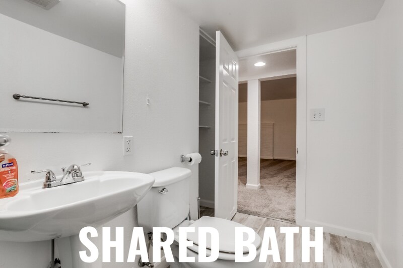 Building Photo - 7101 Wolff St