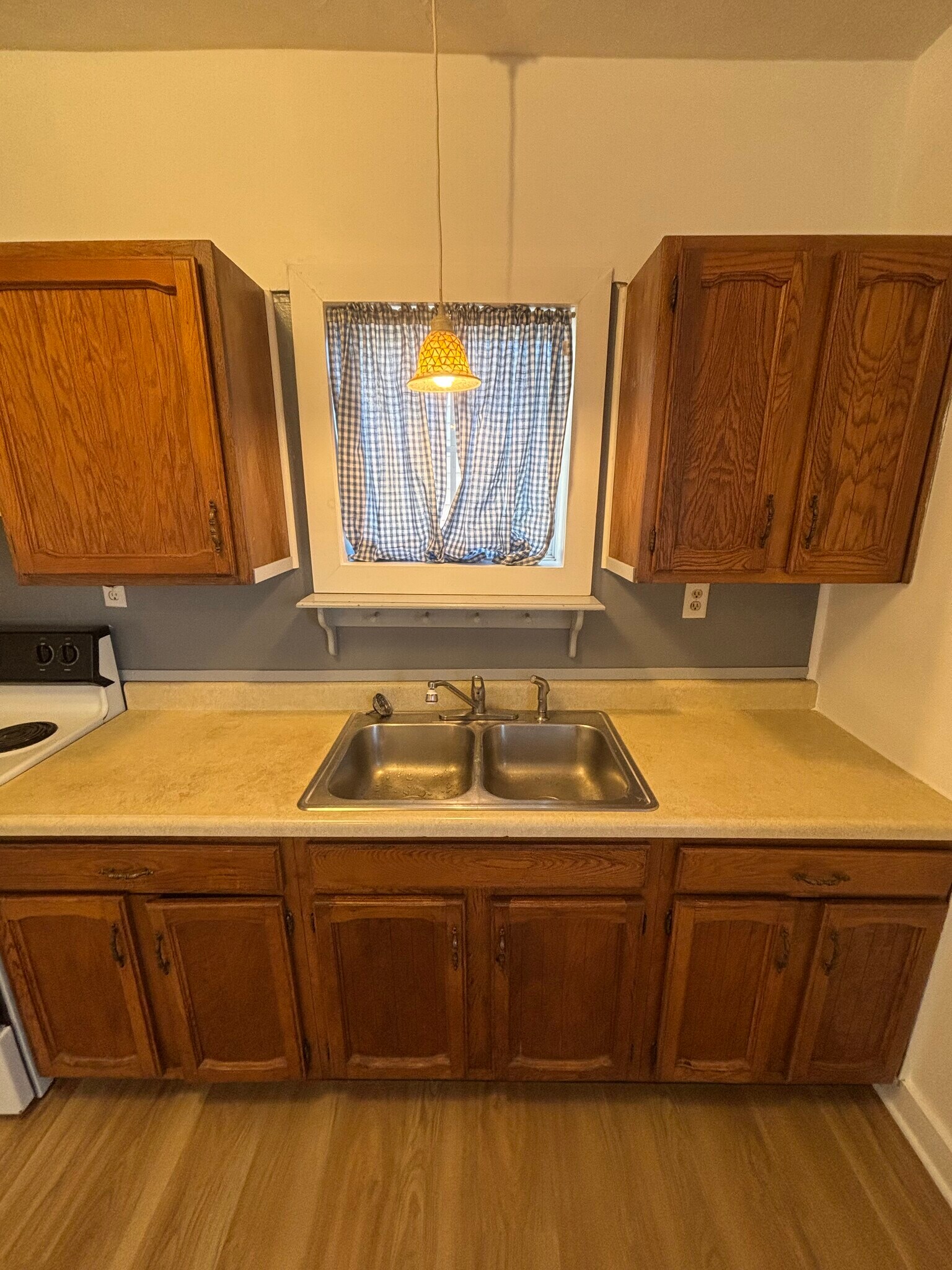 Building Photo - 340 N Franklin St